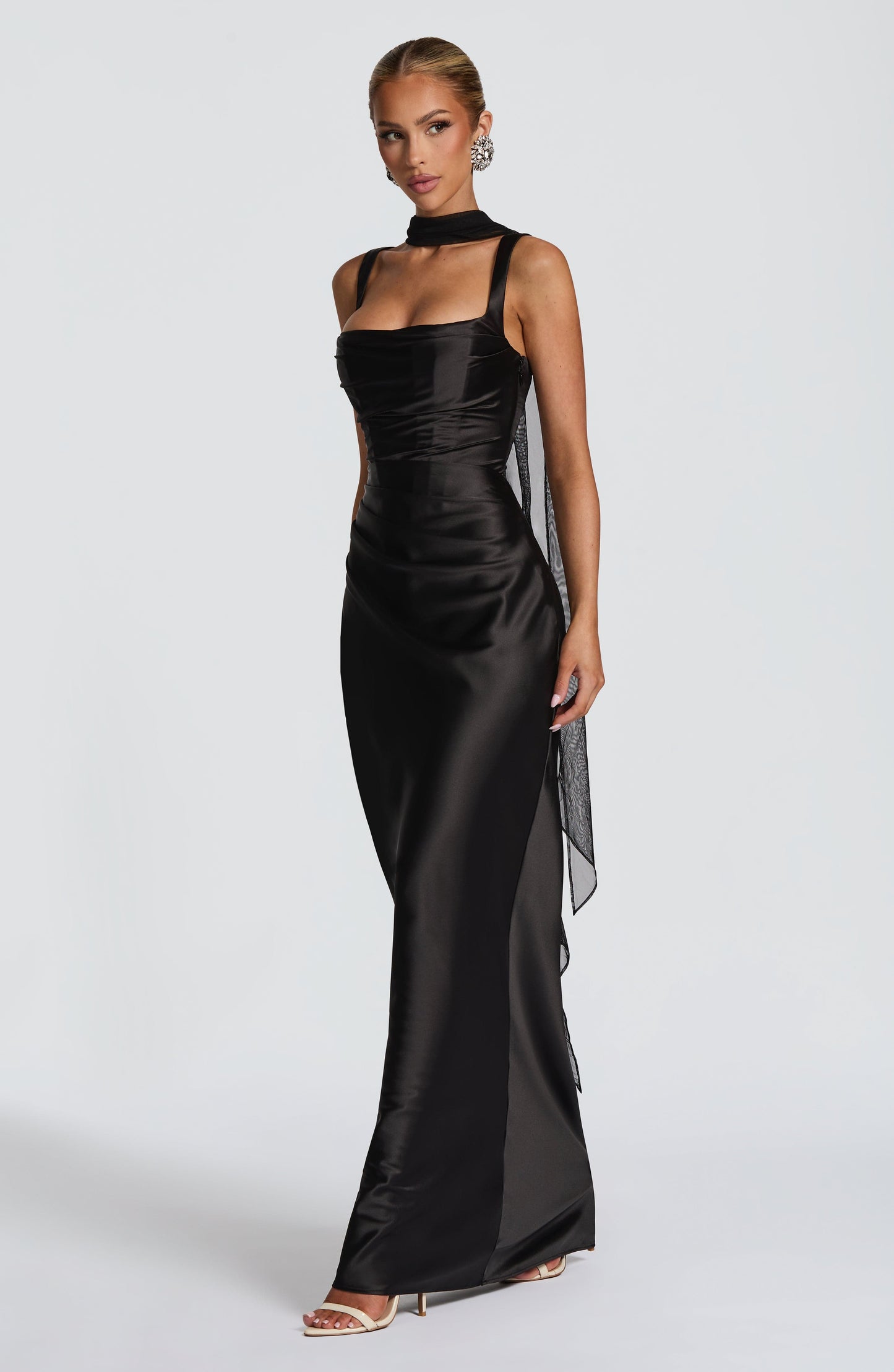 Robe Calanthe Lissora — look soirée