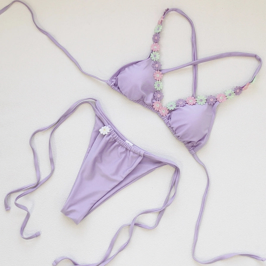 Bikini de Encaje con Cordones