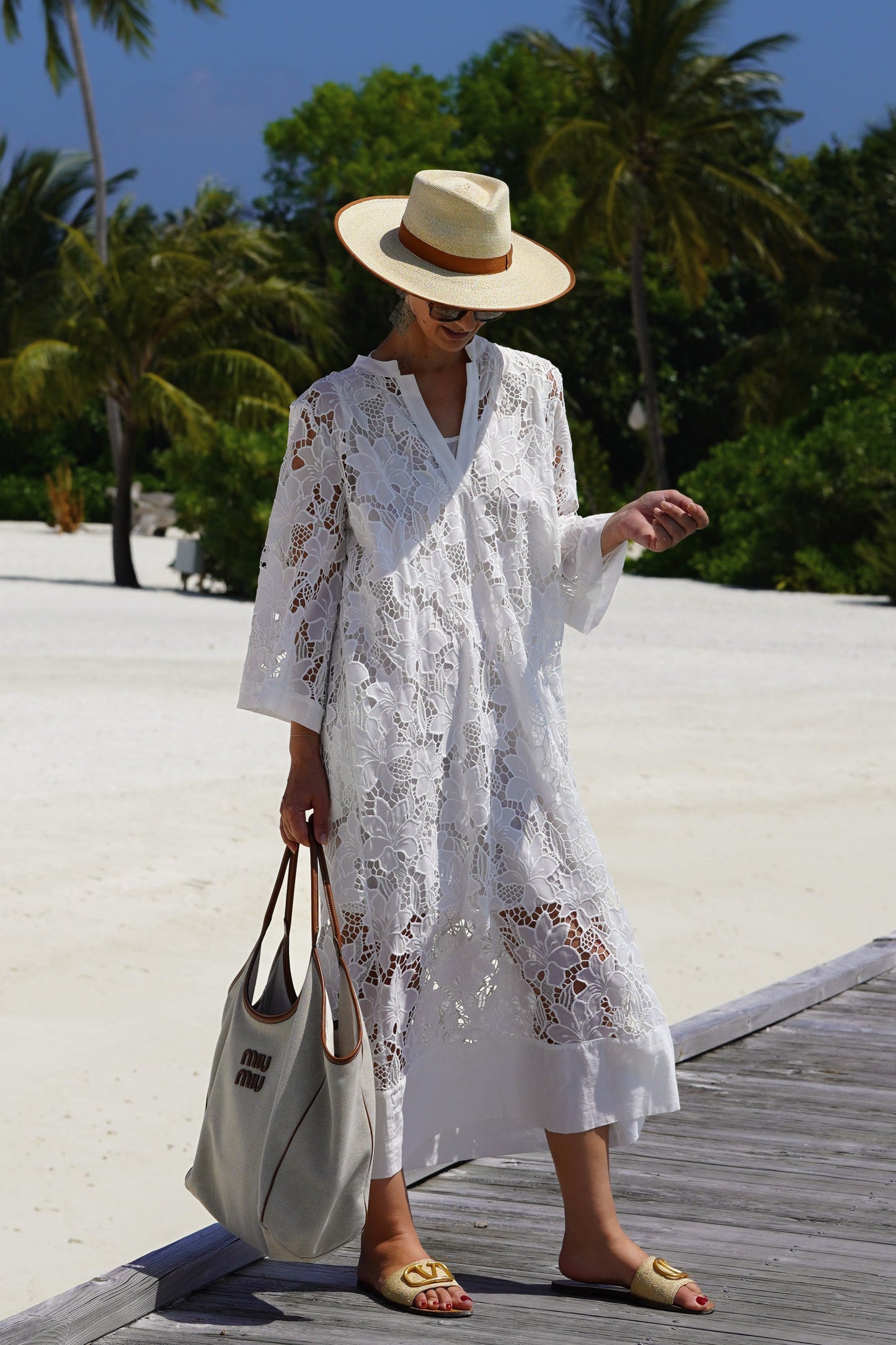 Robe Luana Lissora — dos
