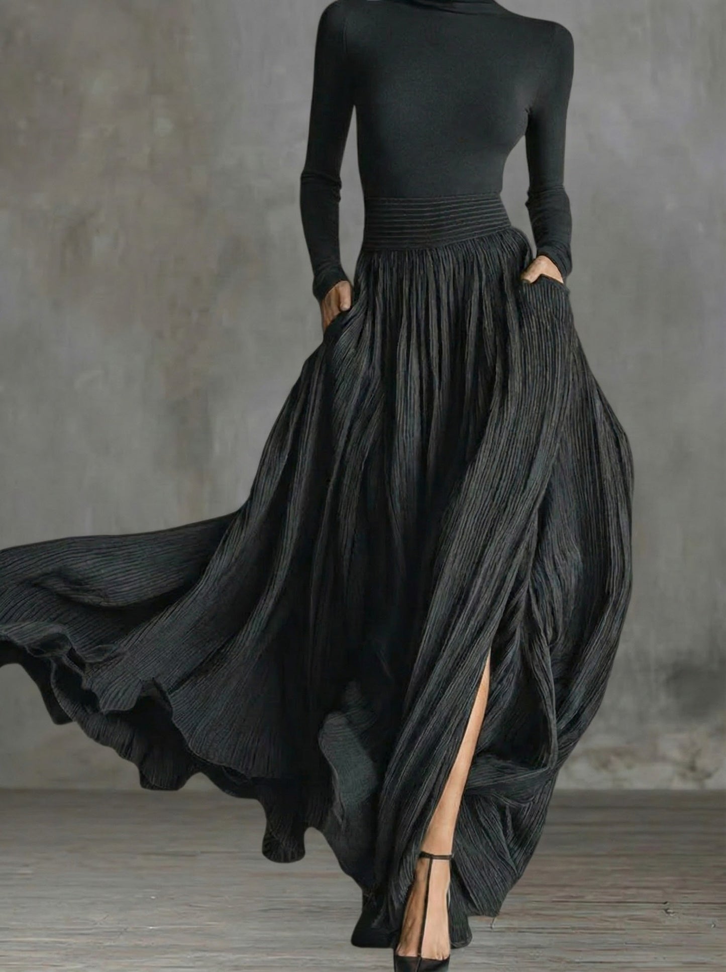 Robe longue taille haute fente latérale noire Lissora — Alessia