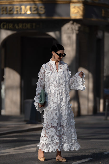 Robe Estelle Lissora — détail dentelle