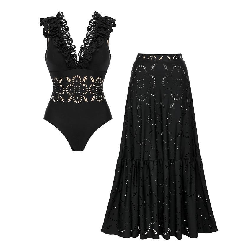 Conjunto de Bañador Negro con Volantes y Corte Láser Floral