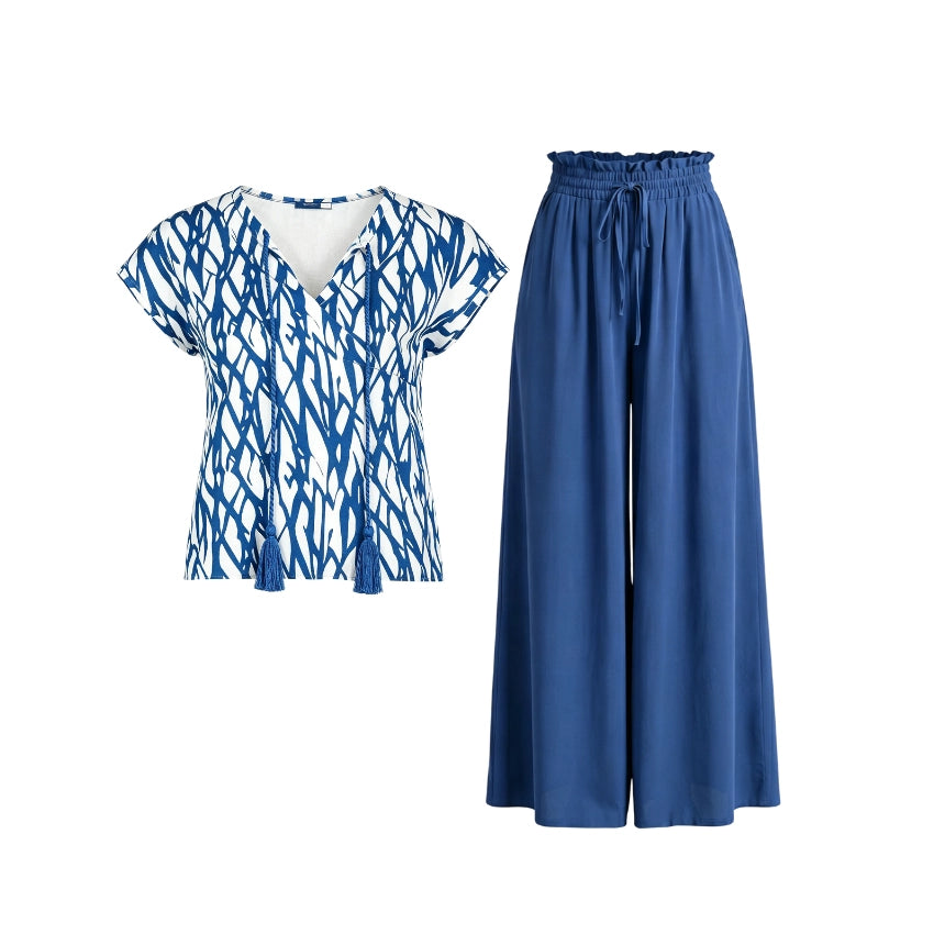 Conjunto Azul de Pantalón y Short con Cordón