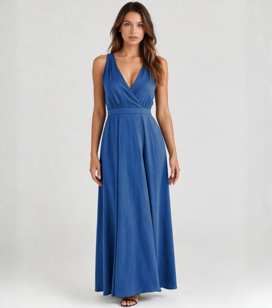 Vestido Largo Azul con Escote en V y Corte Evasé