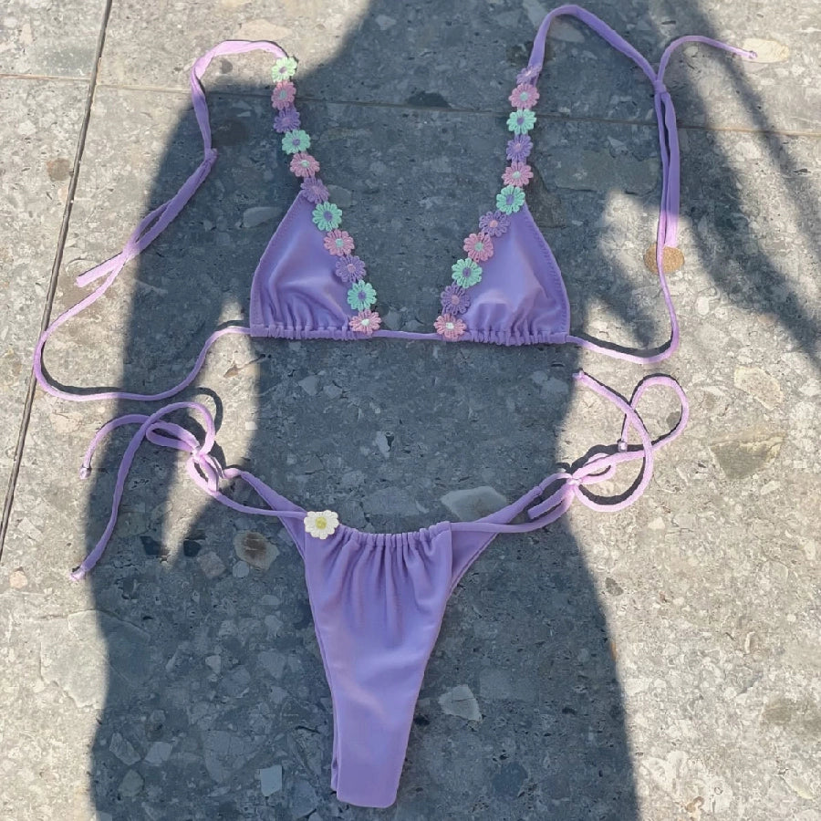 Bikini de Encaje con Cordones