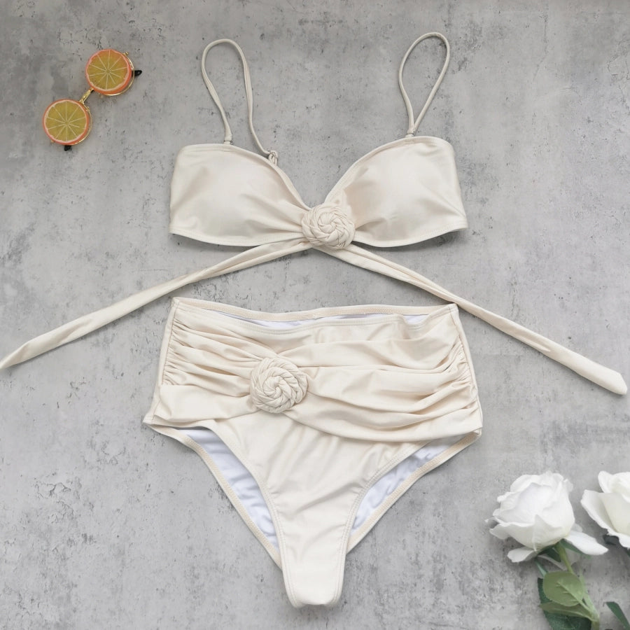 Bikini con Flores 3D
