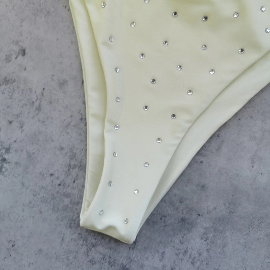 Bikini Sin Tirantes con Pedrería
