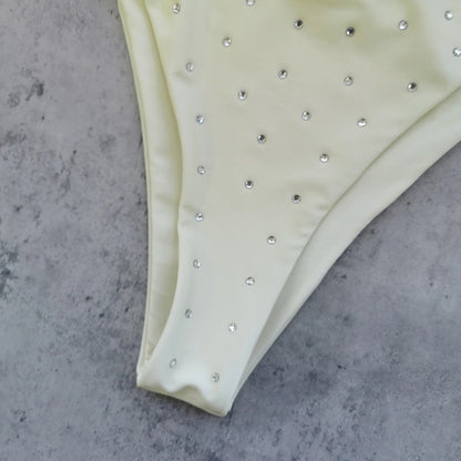 Bikini Sin Tirantes con Pedrería