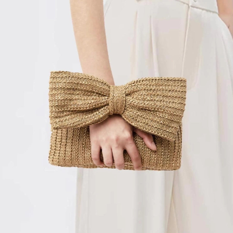 Bolso de Paja con Lazo Decorativo
