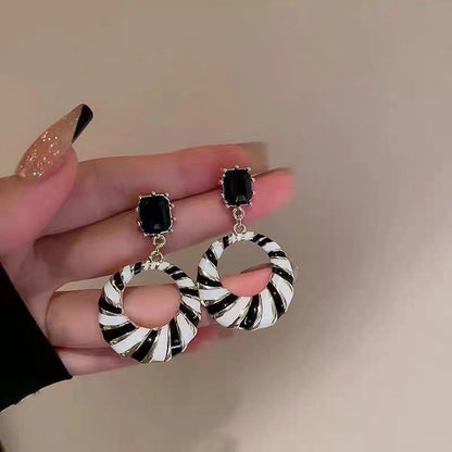 Pendientes Retro