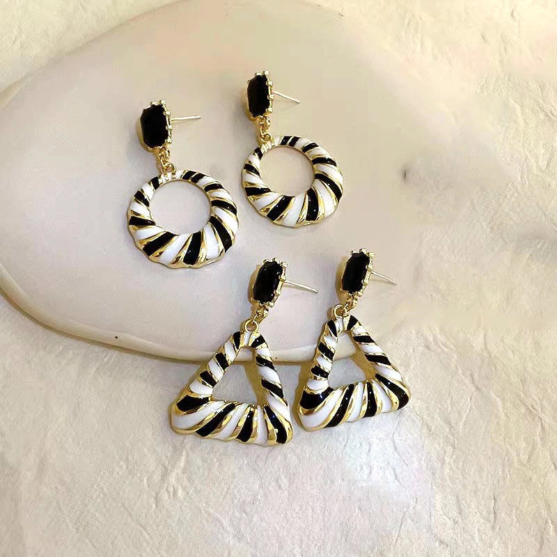 Pendientes Retro