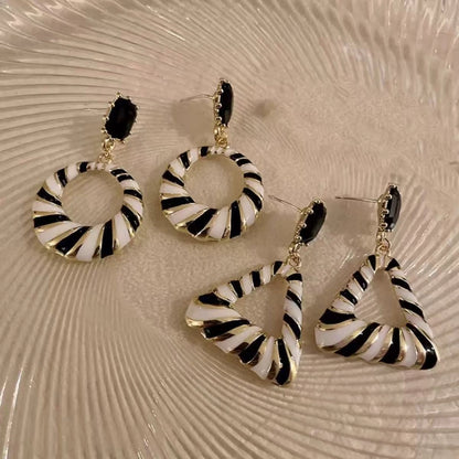 Pendientes Retro