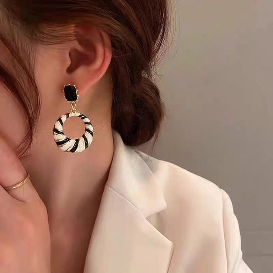 Pendientes Retro