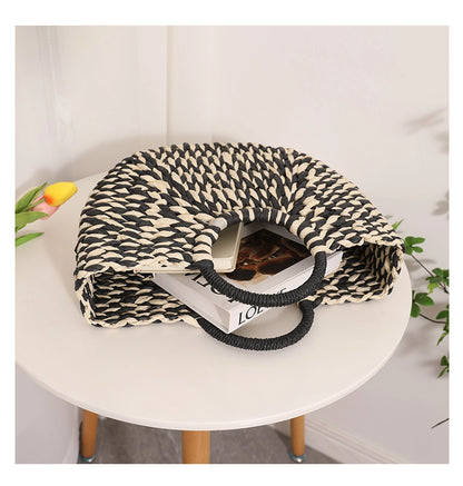 Bolso de Playa con Trenzado Artesanal