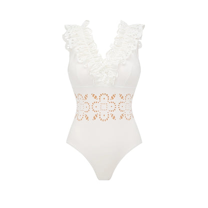 Conjunto de Bañador Blanco con Volantes y Corte Láser Floral